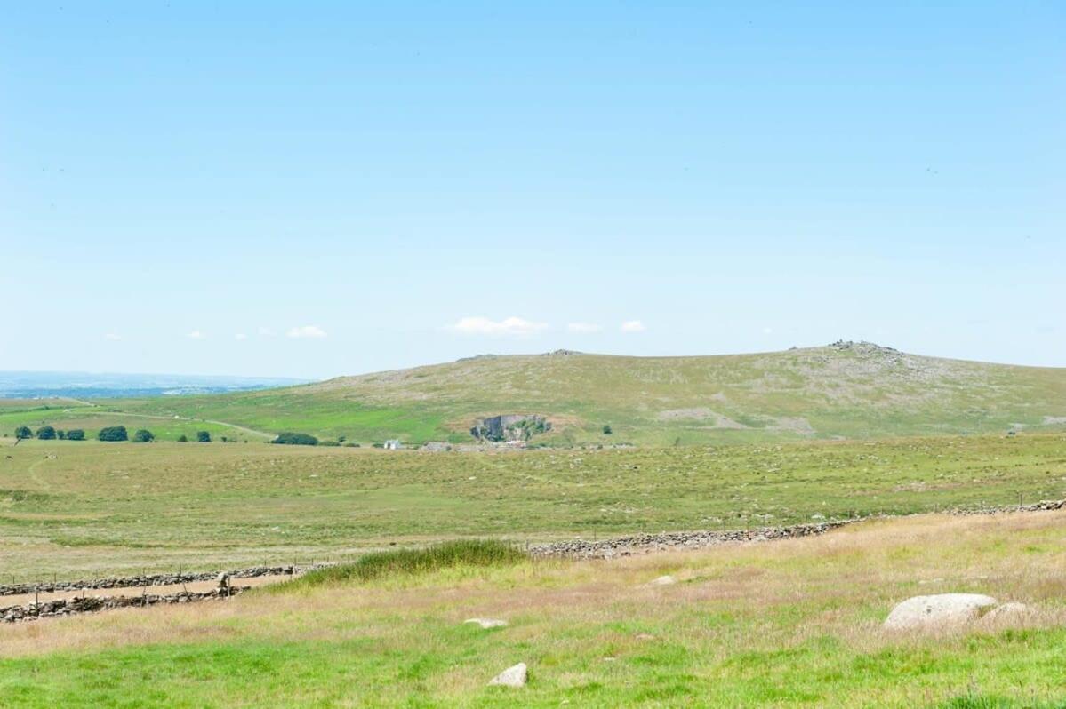 Dartmoor Barn On North Hessary Tor Villa Yelverton Kültér fotó